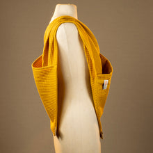 Load image into Gallery viewer, Abeille d'Or