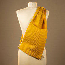 Load image into Gallery viewer, Abeille d'Or