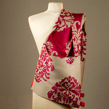 Load image into Gallery viewer, Damassé Fuschia