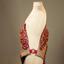 Load image into Gallery viewer, Damassé Fuschia