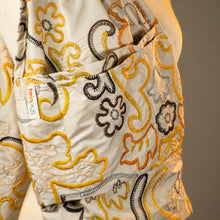 Load image into Gallery viewer, Soie Chic